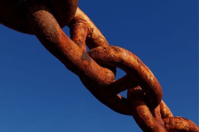 IJzertekort voorkomen: extra aandacht voor vrouwen en meiden